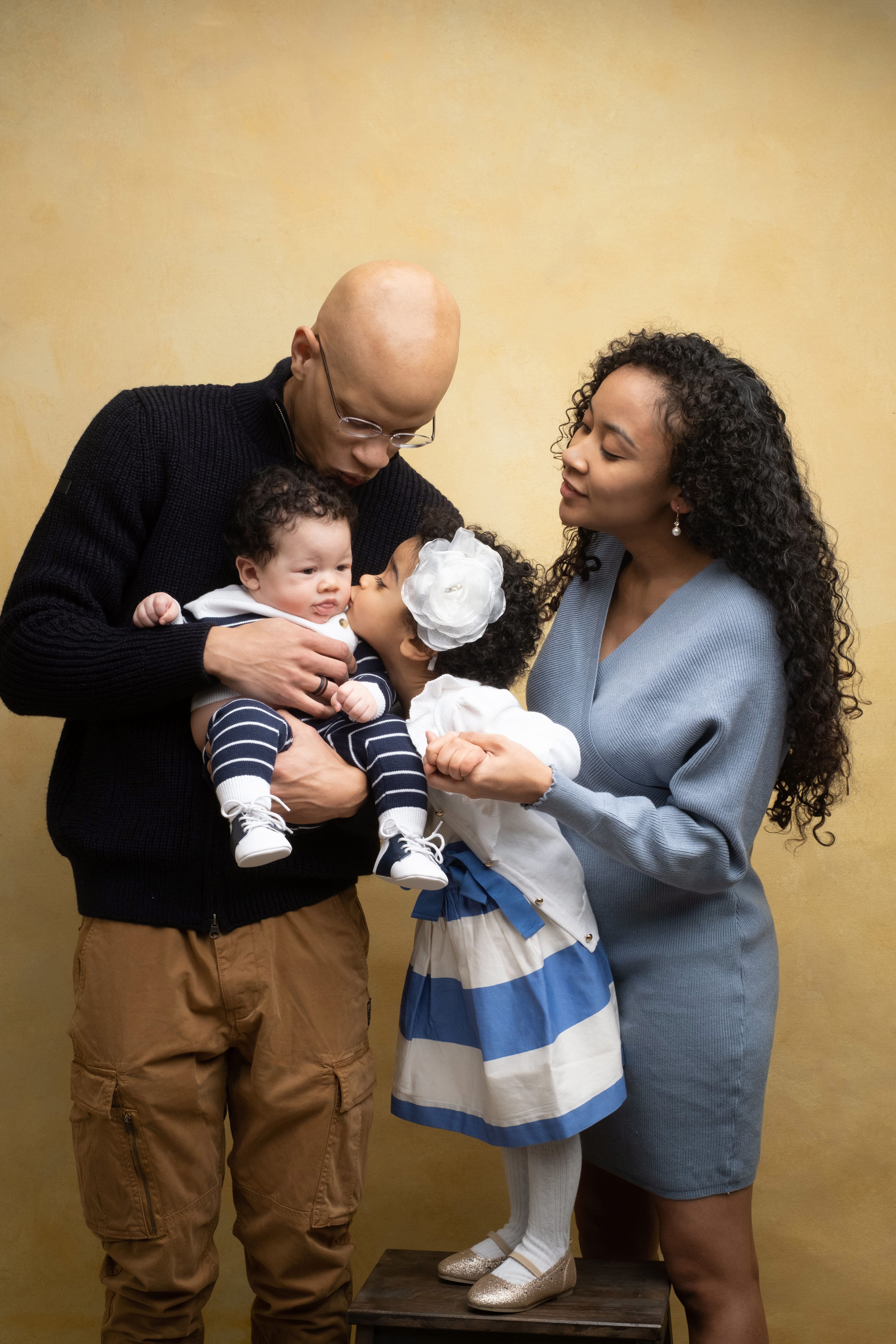 Grant and Family Photo Session at Chicago Baby Studio